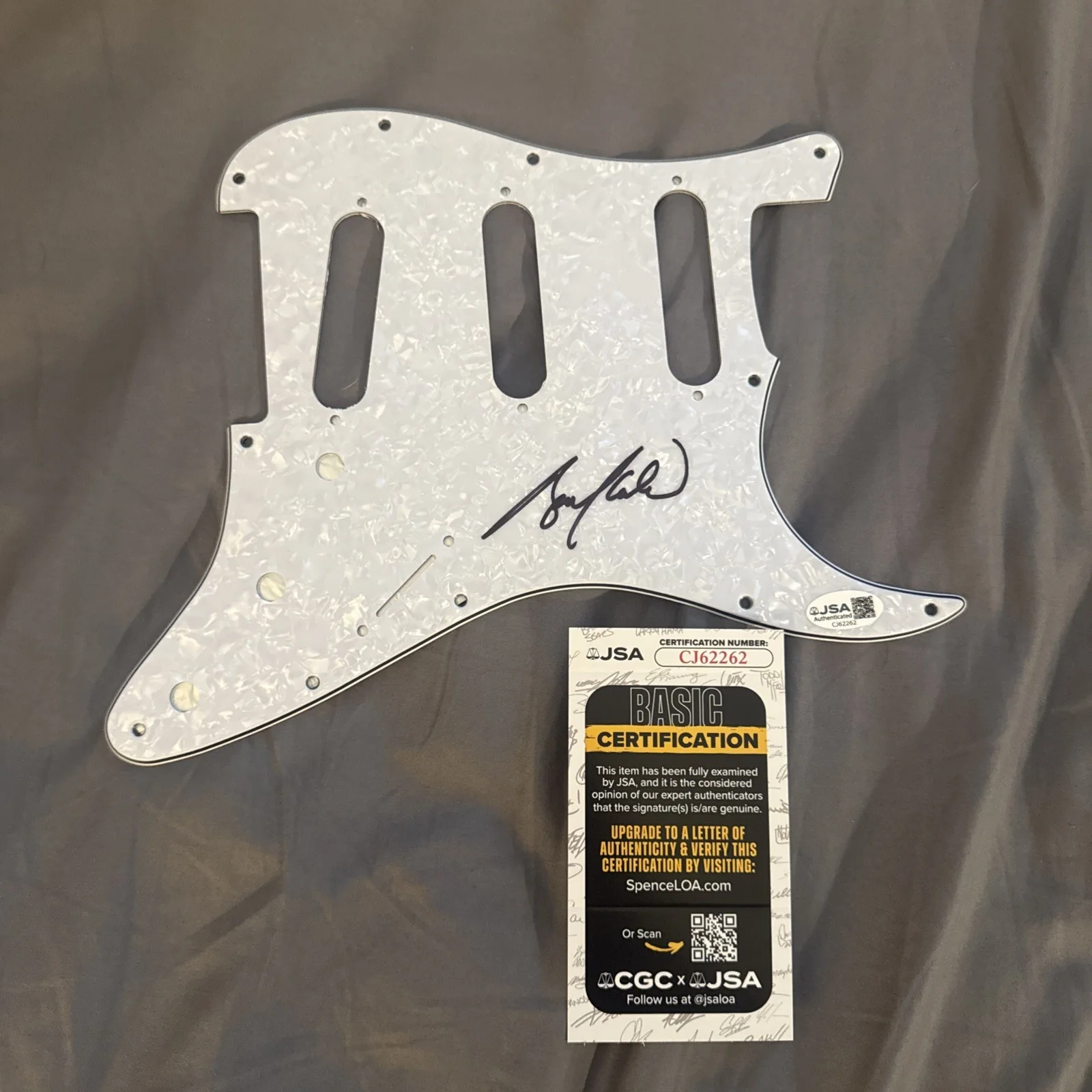 Bruce Kulick Hand Signed Guitar Pick Guard Kiss Autographed JSA Certified, изображение 5