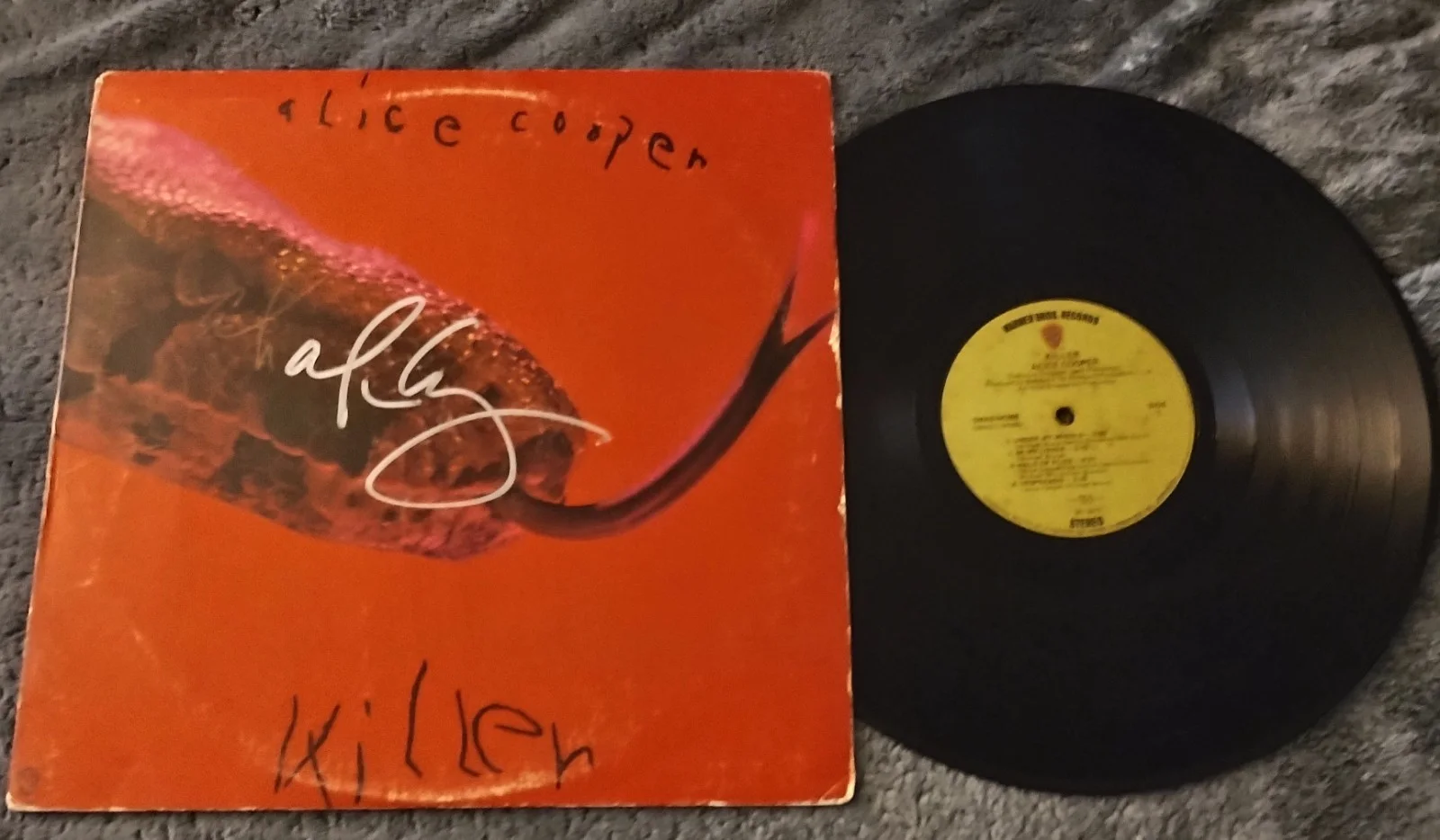 ALICE COOPER SIGNED KILLER VINYL LP ORIGINAL PRESSING RARE COA BLLION DOLLAR JSA, image 3