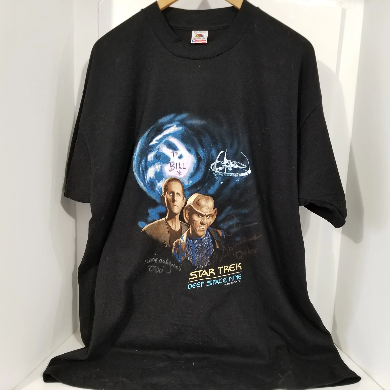 Armin Shimerman, Rene Auberjonois — DS-9 Odo Quark Auberjonois Shimerman Autographed T-shirt Provenance Never Worn, image 2