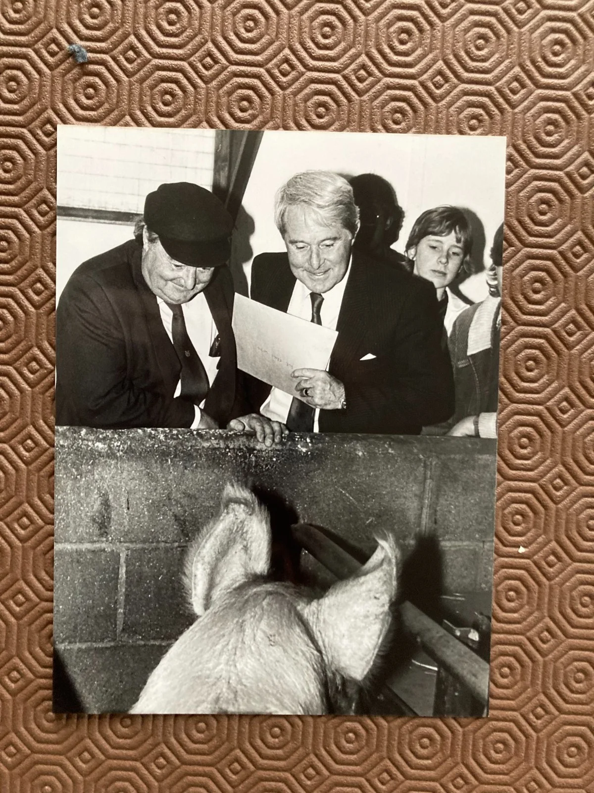 Ernie Wise English comedian HARLOW AREA VINTAGE PHOTOGRAPH 20/15CM, изображение 2