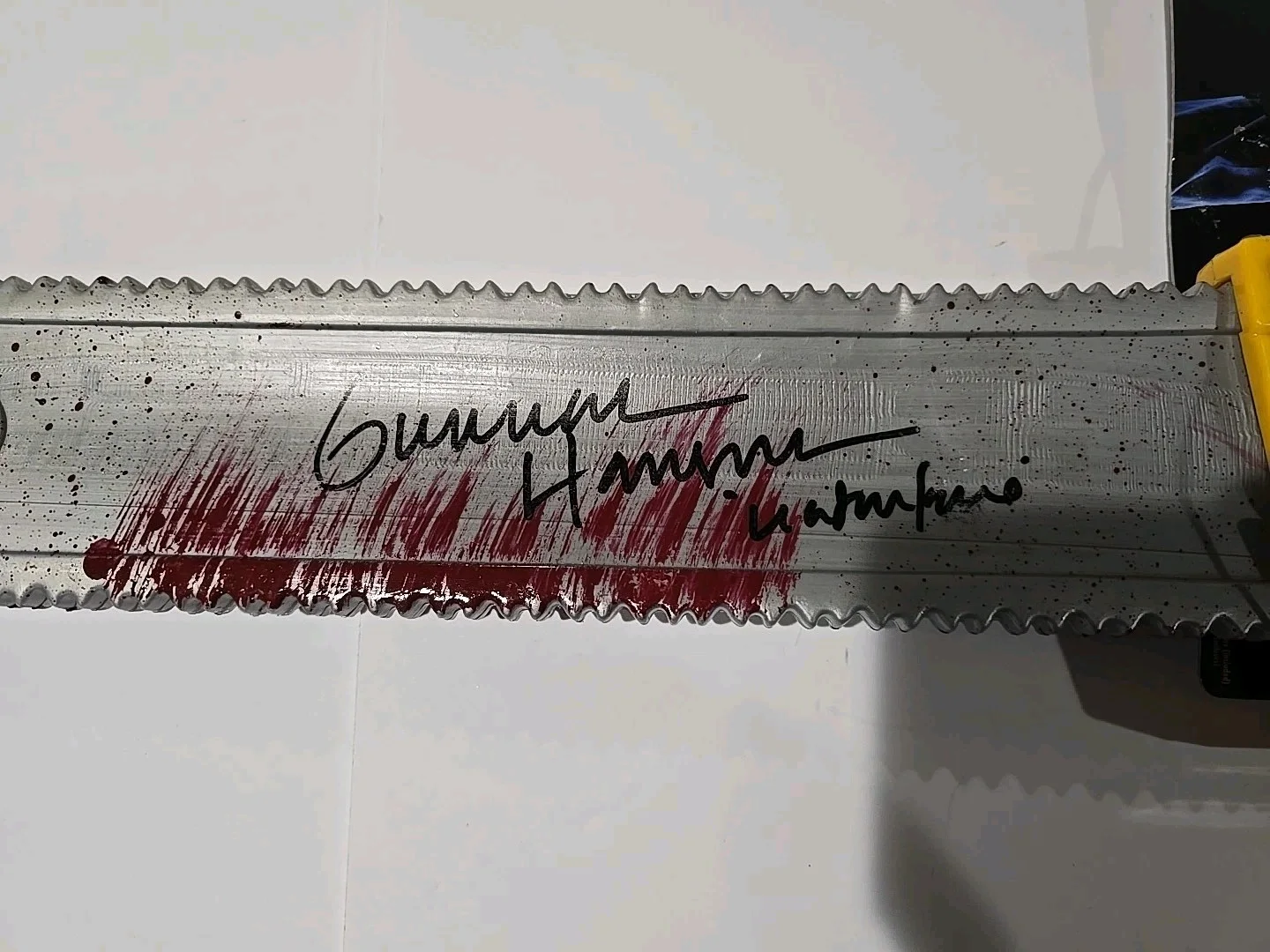 GUNNAR HANSEN — GUNNAR HANSEN LEATHERFACE TEXAS CHAINSAW MASSACRE AUTOGRAPHED CHAINSAW W/PROOF, image 5