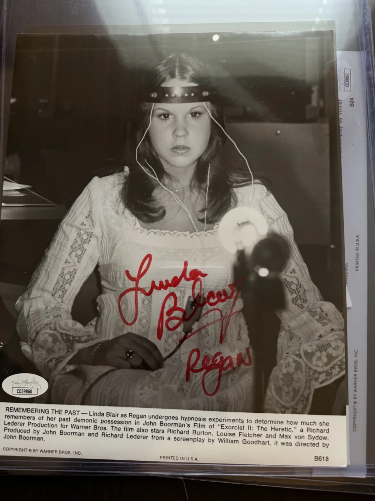 10X Linda Blair Autographed Exorcist II The Heretic Original Press Kit Promo Set, изображение 4