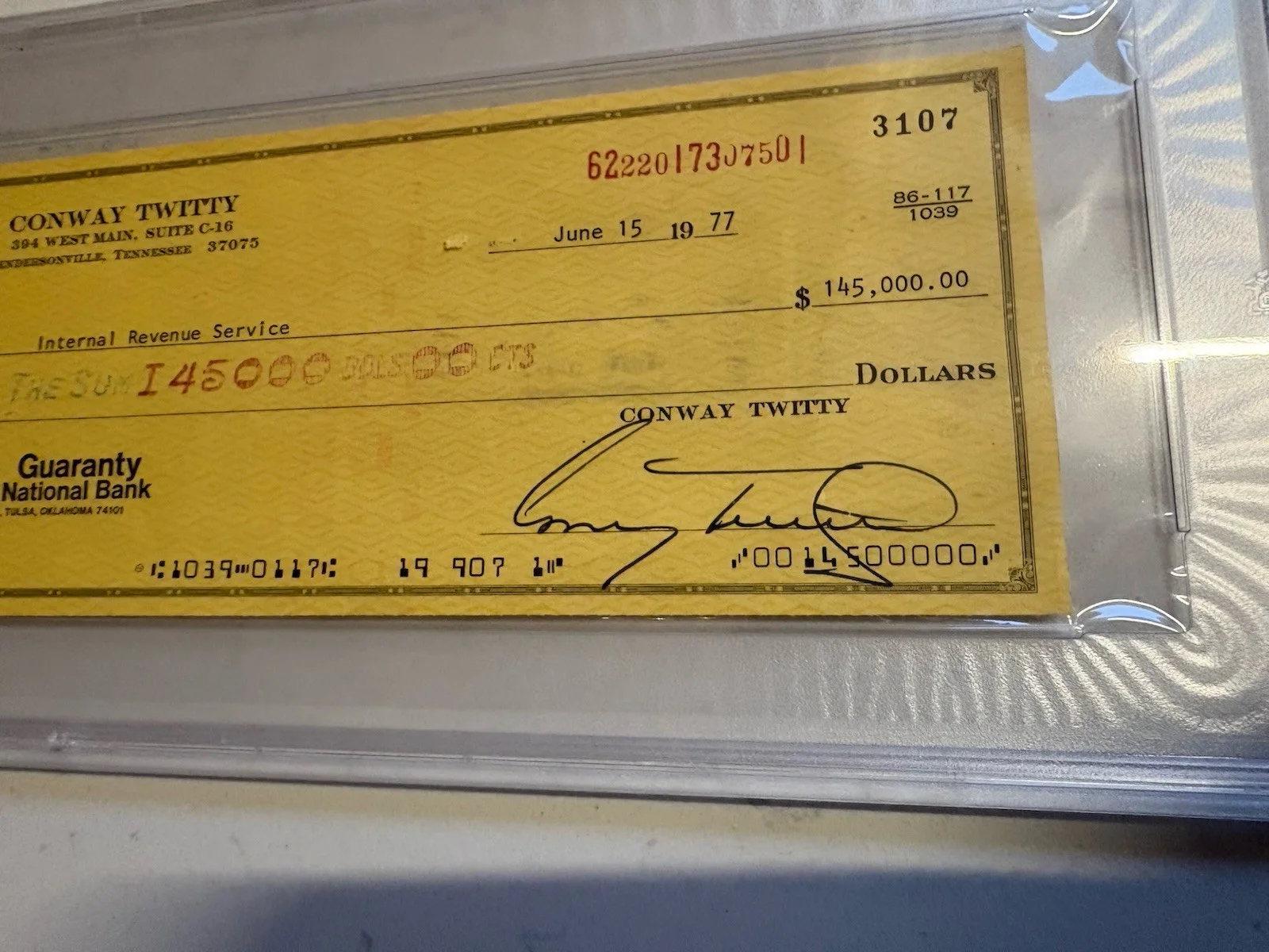 CONWAY TWITTY Signed RARE Slabbed Encapsulated IRS 1977 Check PSA DNA, image 3