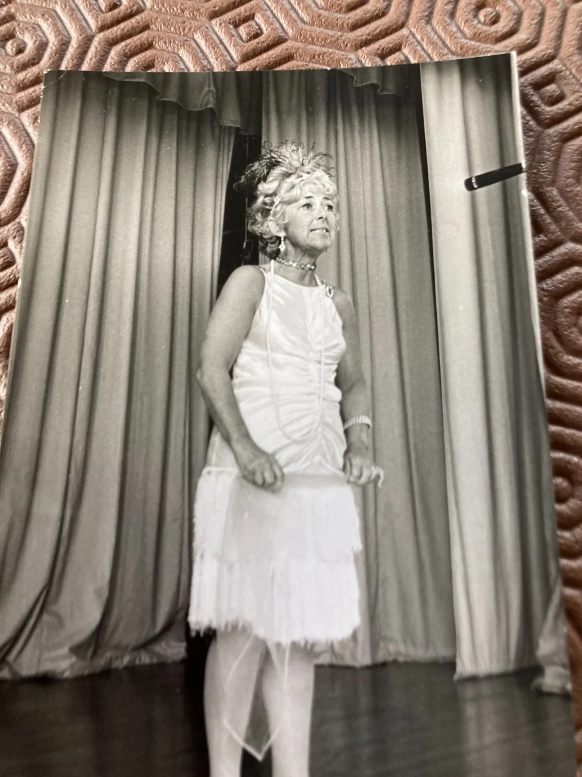 ST ALBANS ABBEY THEATRE 1974 BERYL VVOLD ? WAS SHE REALLY A WW2 SPY PHOTOGRAPH, изображение 2
