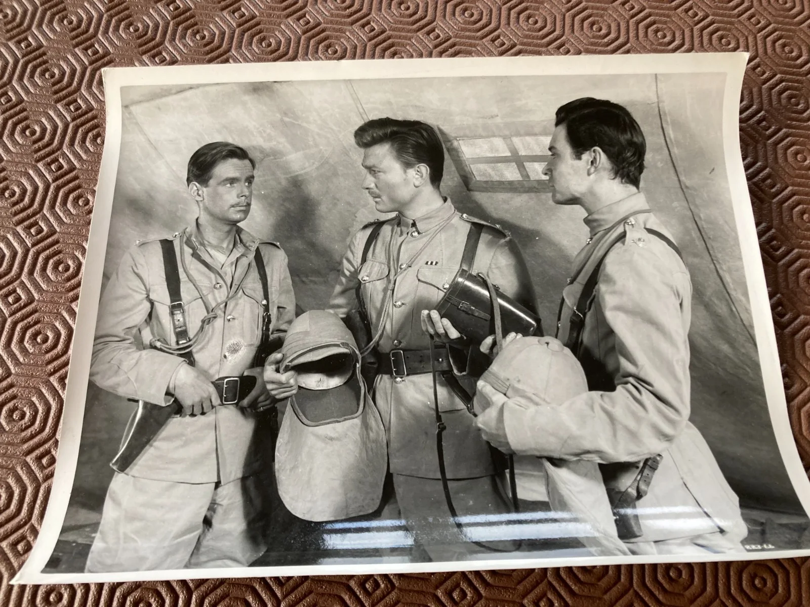 SUDAN Storm Over The Nile 1955 -SUDAN WAR UNIFORM AT SHEPPERTON STUDIOS PHOTO, изображение 2