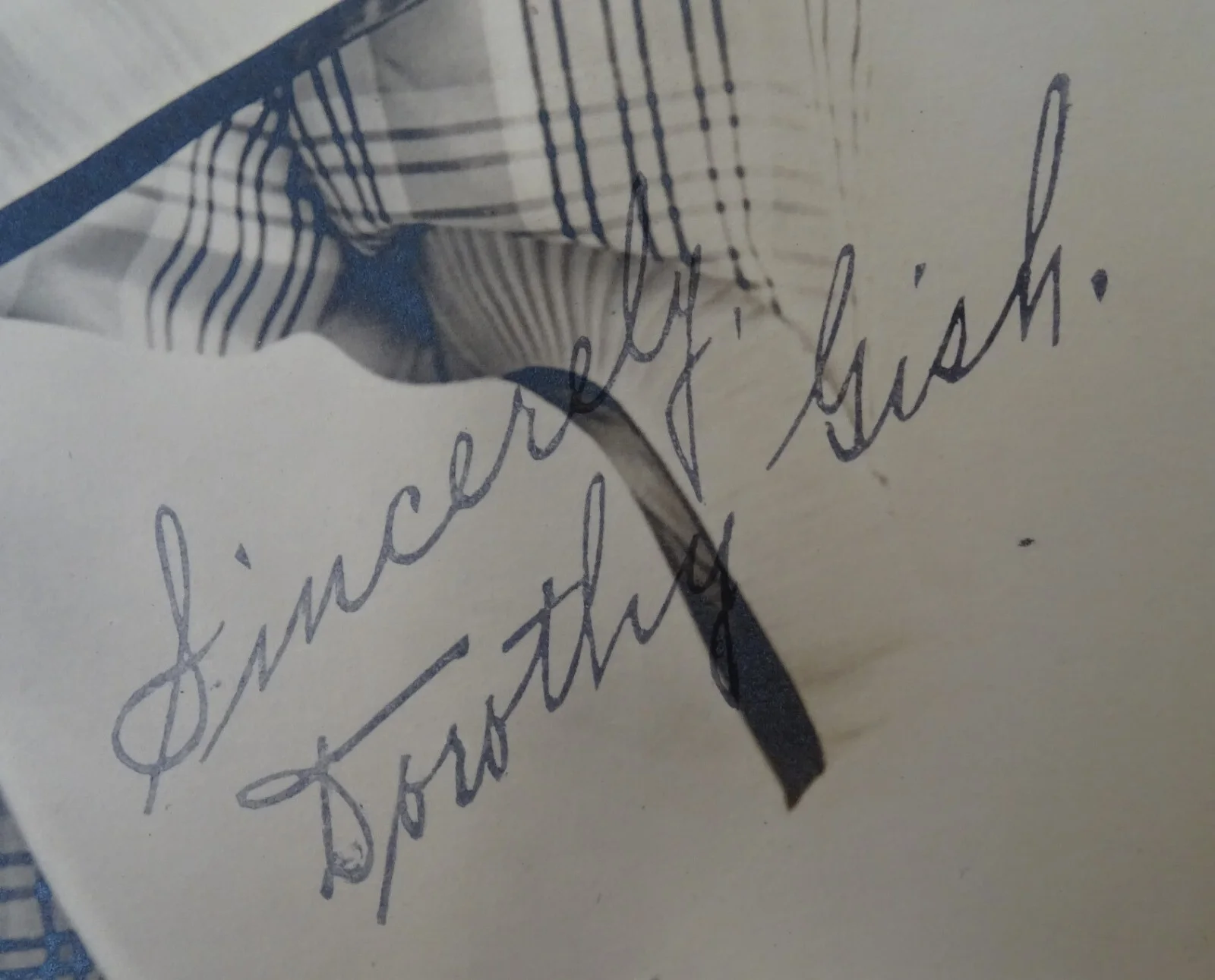Dorothy Gish Witzel Studios Photograph (silent movie star) stamped signature?, изображение 2
