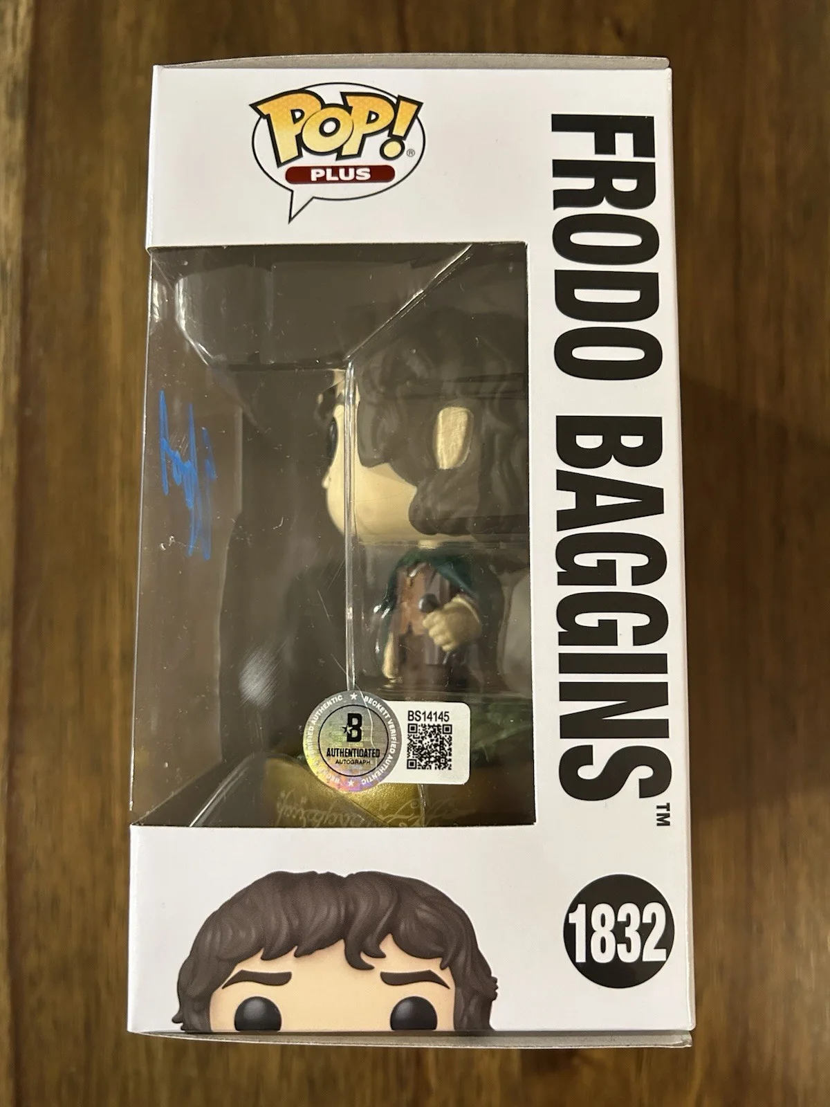 Elijah Wood — Elijah Wood ‘Lord Of The Rings’ Signed Funko Pop ‘Frodo’ Beckett Certified, изображение 2