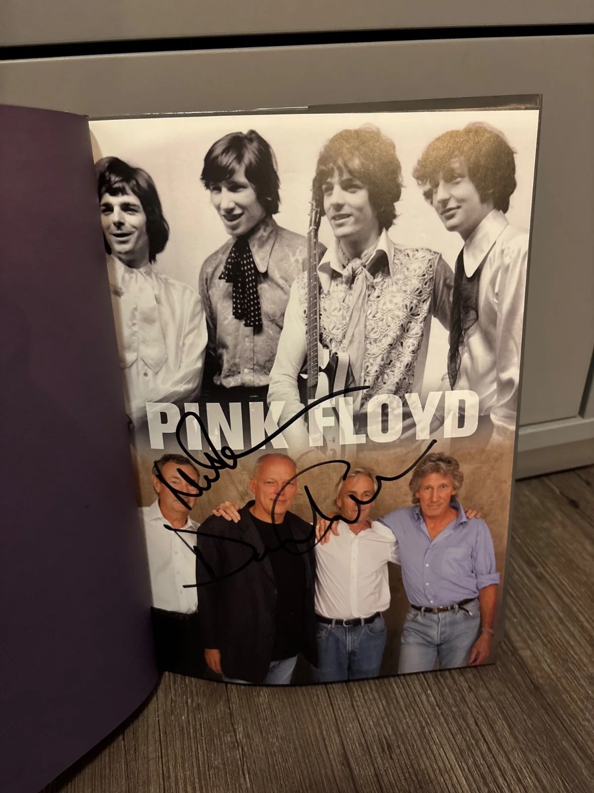 PINK FLOYD SIGNED AUTOGRAPHED BOOK DAVID GILMOUR & NICK MASON RARE X2 IN PERSON, изображение 4