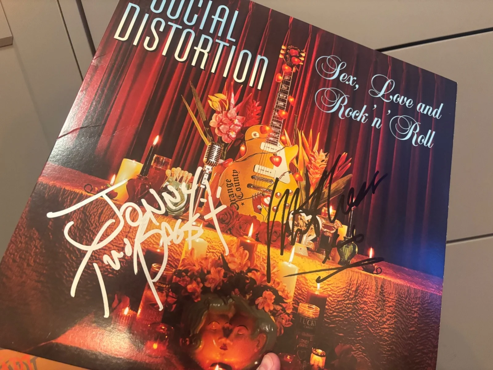 Social Distortion Signed Autographed Sex, Love and Rock 'n' Roll LP VINYL Rare, изображение 2