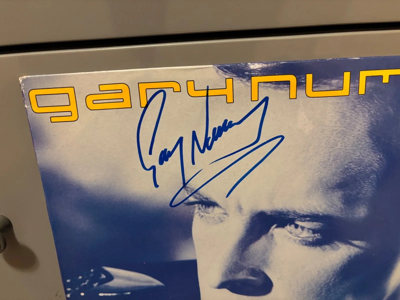 GARY NUMAN SIGNED AUTOGRAPHED LP VINYL NEW ANGER RARE IN PERSON CARS, изображение 2