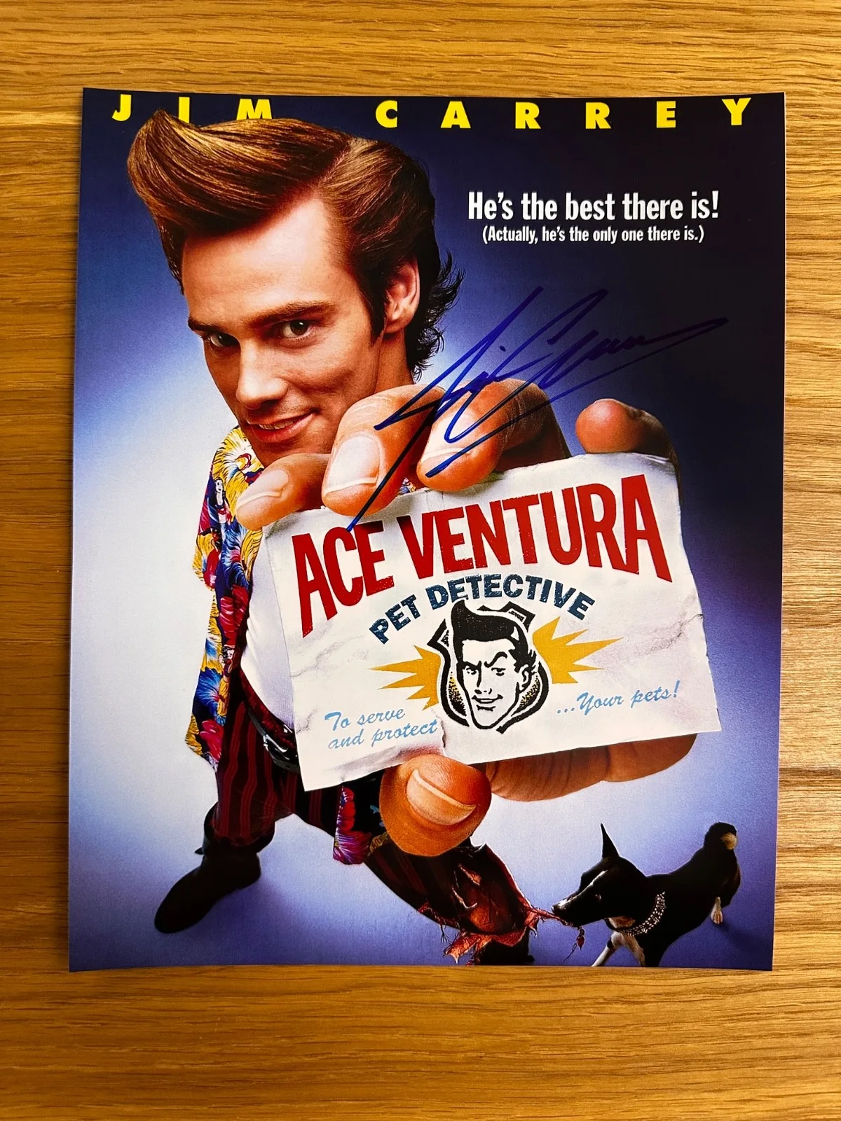 Jim Carrey — Ace Ventura Signed Movie Photo 8 x 10
