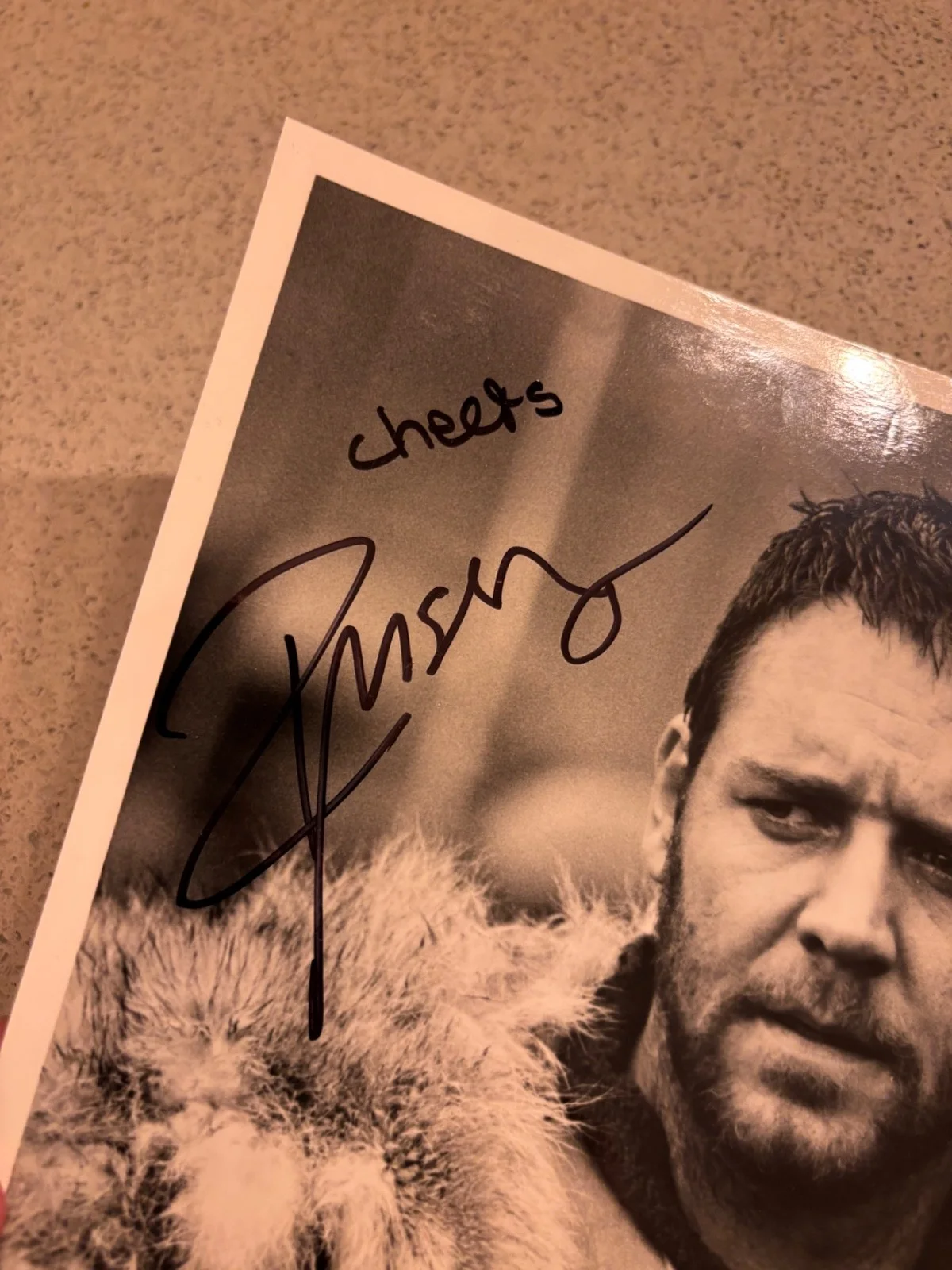RUSSELL CROWE SIGNED AUTOGRAPHED 8X10 PHOTO GLADIATOR RARE *FULL NAME* MAXIMUS!, image 2