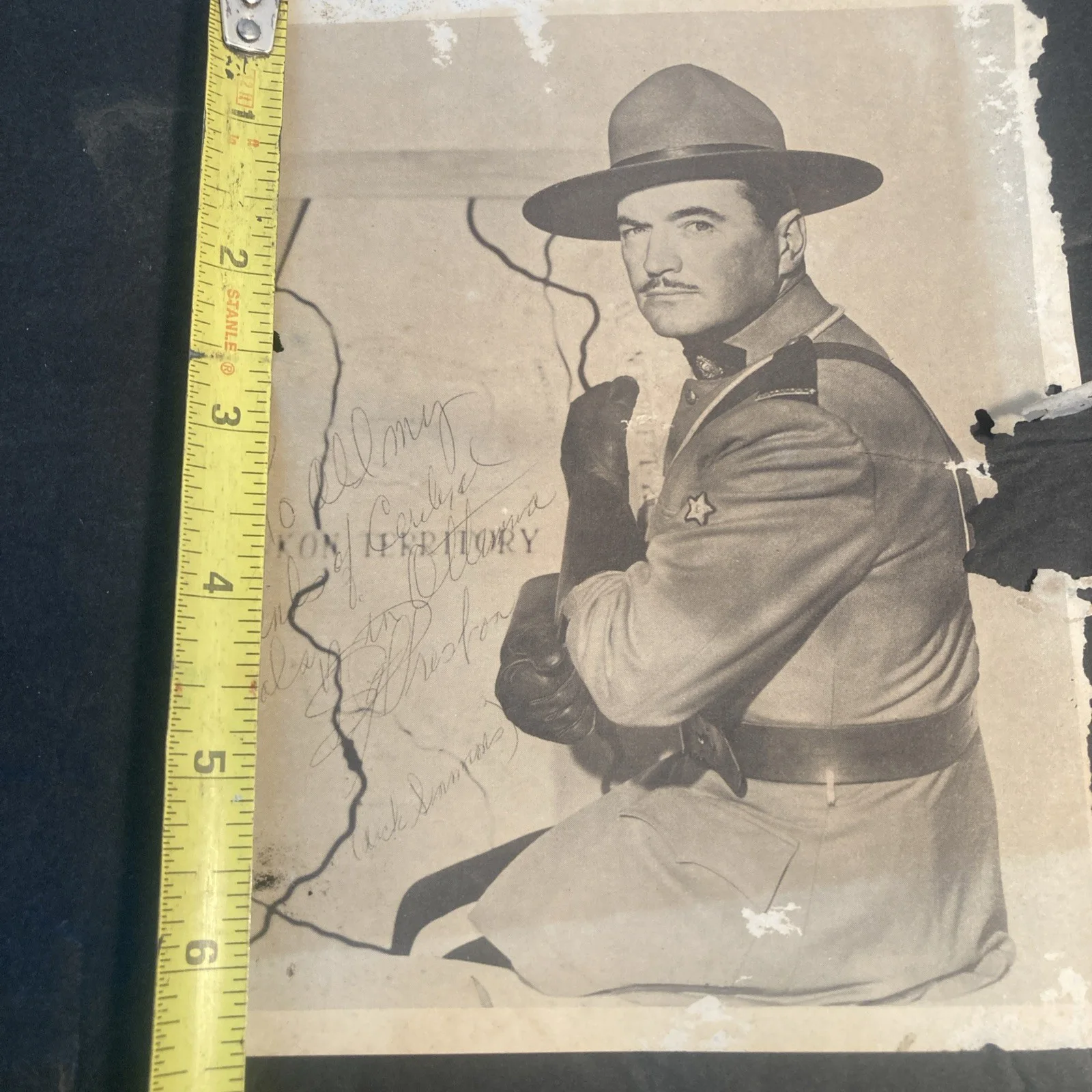 RICHARD SIMMONS — VINTAGE - SERGEANT PRESTON OF THE YUCON - RICHARD SIMMONS - SIGNED Dick Simmons, image 4