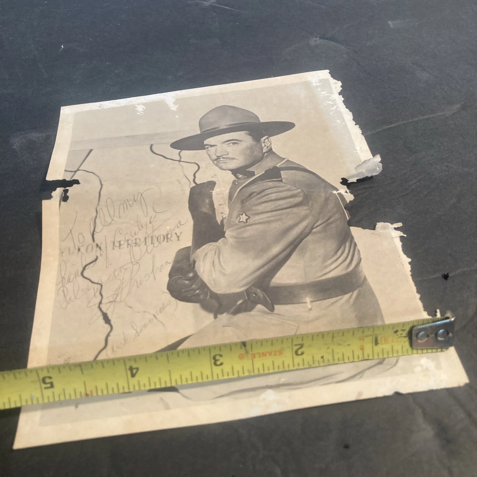 RICHARD SIMMONS — VINTAGE - SERGEANT PRESTON OF THE YUCON - RICHARD SIMMONS - SIGNED Dick Simmons, image 5
