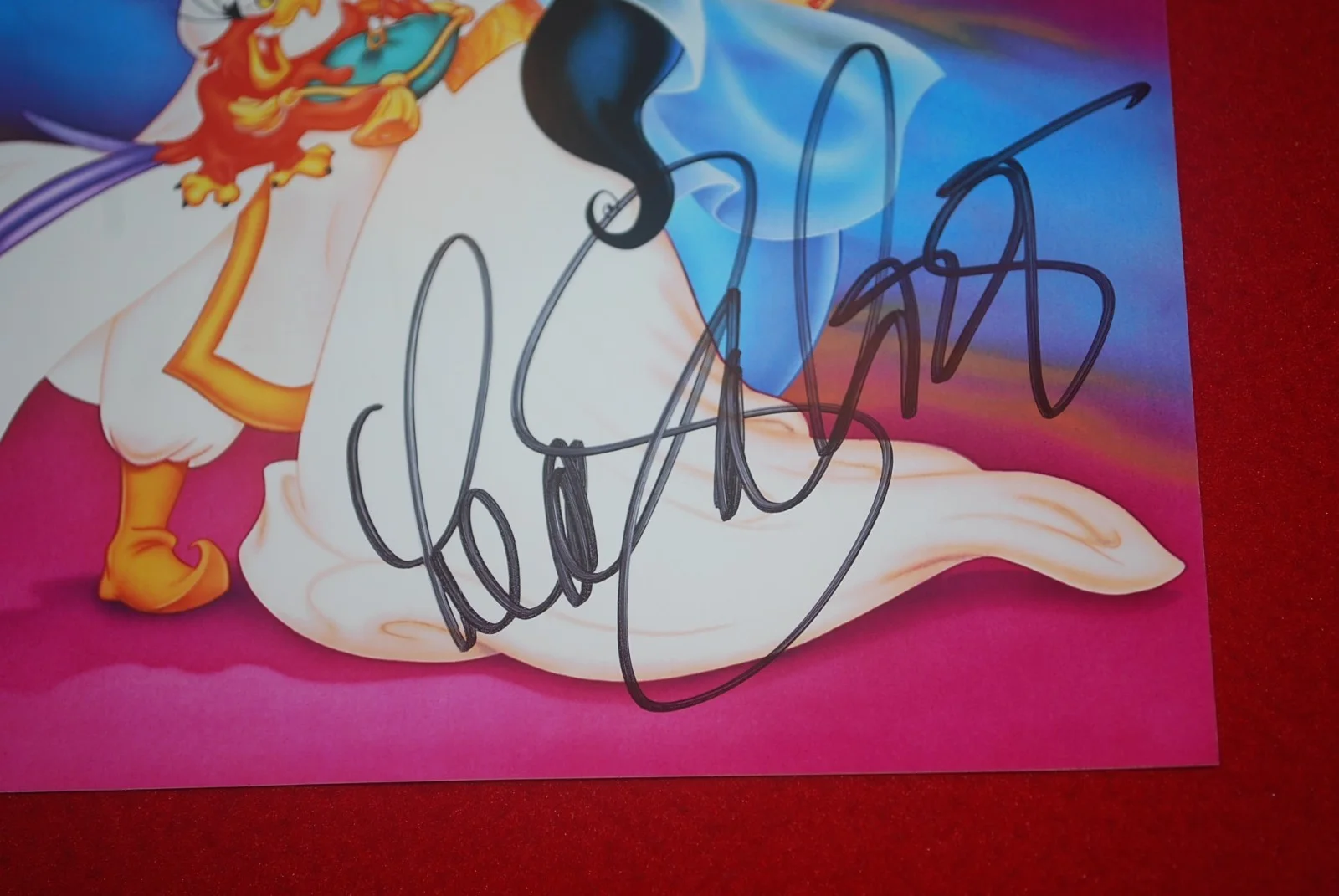 LEA SALONGA — LEA SALONGA Signed Jasmine Aladdin 8X10 Photo Beckett COA BV81364, изображение 2