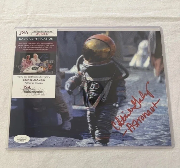 Christine Galey — Christine Galey Signed Auto 'Star Wars R5-D4/Artoo-Detoo' 10x8 Photo JSA COA, image 4