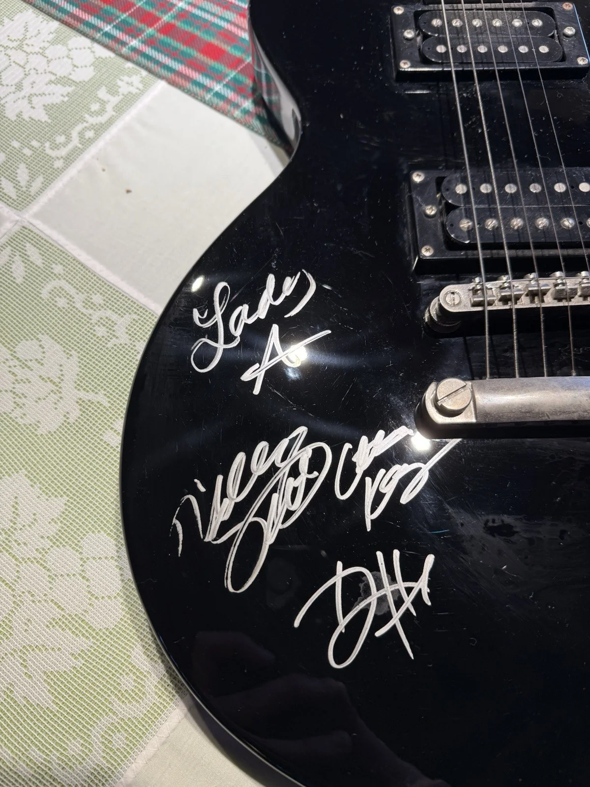Lady A Signed Gibson Electric Guitar, image 2