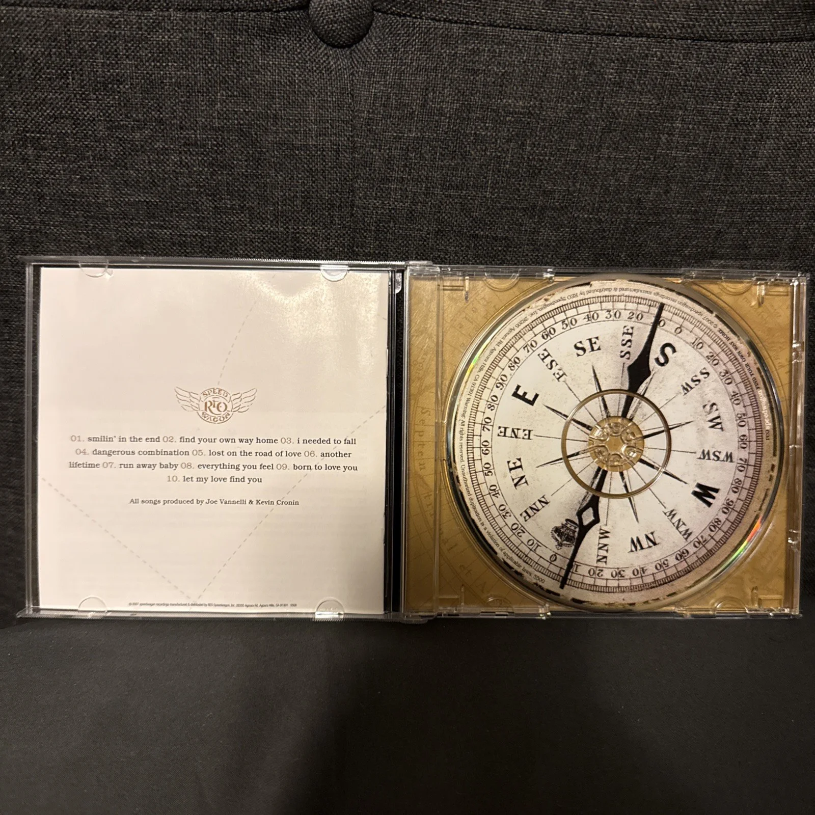 REO Speedwagon Find Your Own Home CD Autographed Signed w/ event flyer, изображение 3