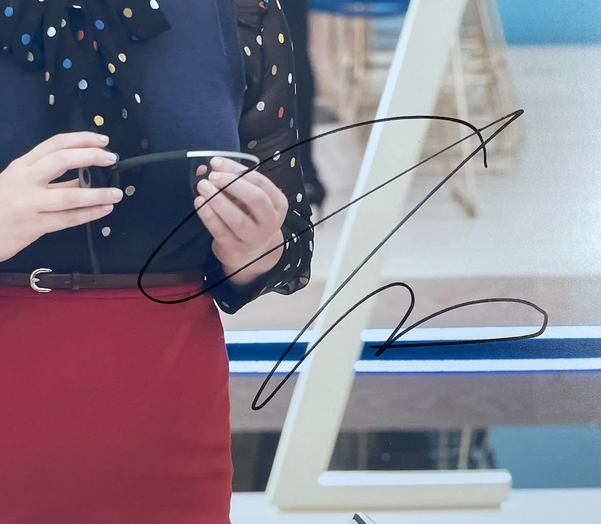 Amy Schumer — Amy Schumer Hand Signed 11x14 Photo Beckett Authentic Autograph Actress, изображение 2