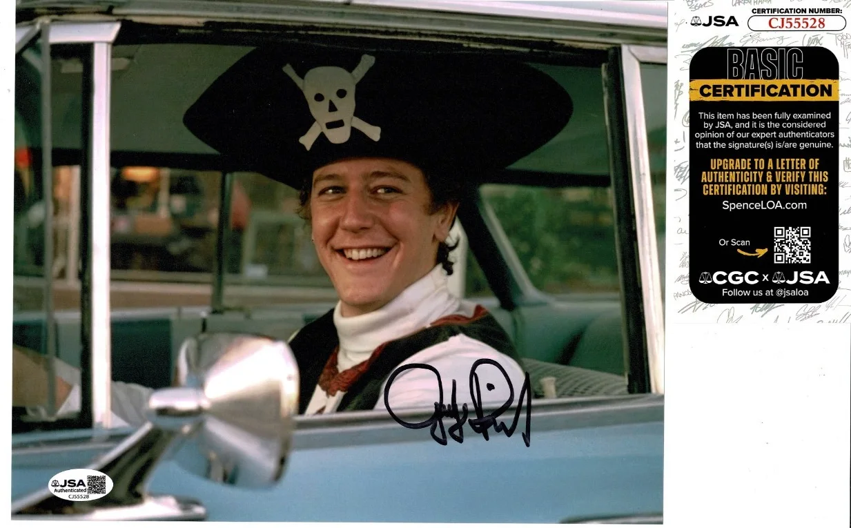 JUDGE REINHOLD — JUDGE REINHOLD SIGNED 8x10 PHOTO #2 "FAST TIMES AT RIDGEMONT HIGH" JSA COA