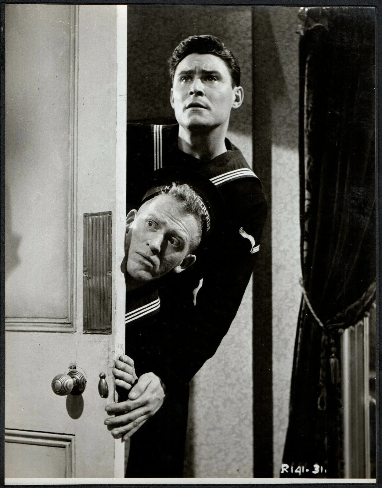 SAILOR BEWARE! 1956 Ronald Lewis Shirley Eaton ARCHIVE 121 STILLS & PORTRAITS, изображение 4