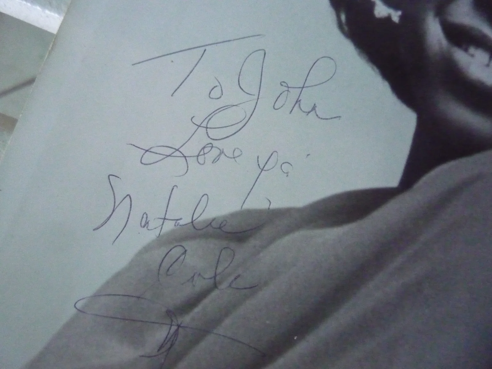 2- Rare NATALIE COLE: Hand-Signed photo "John" & 1976 Fan Club Souvenir Program, image 2