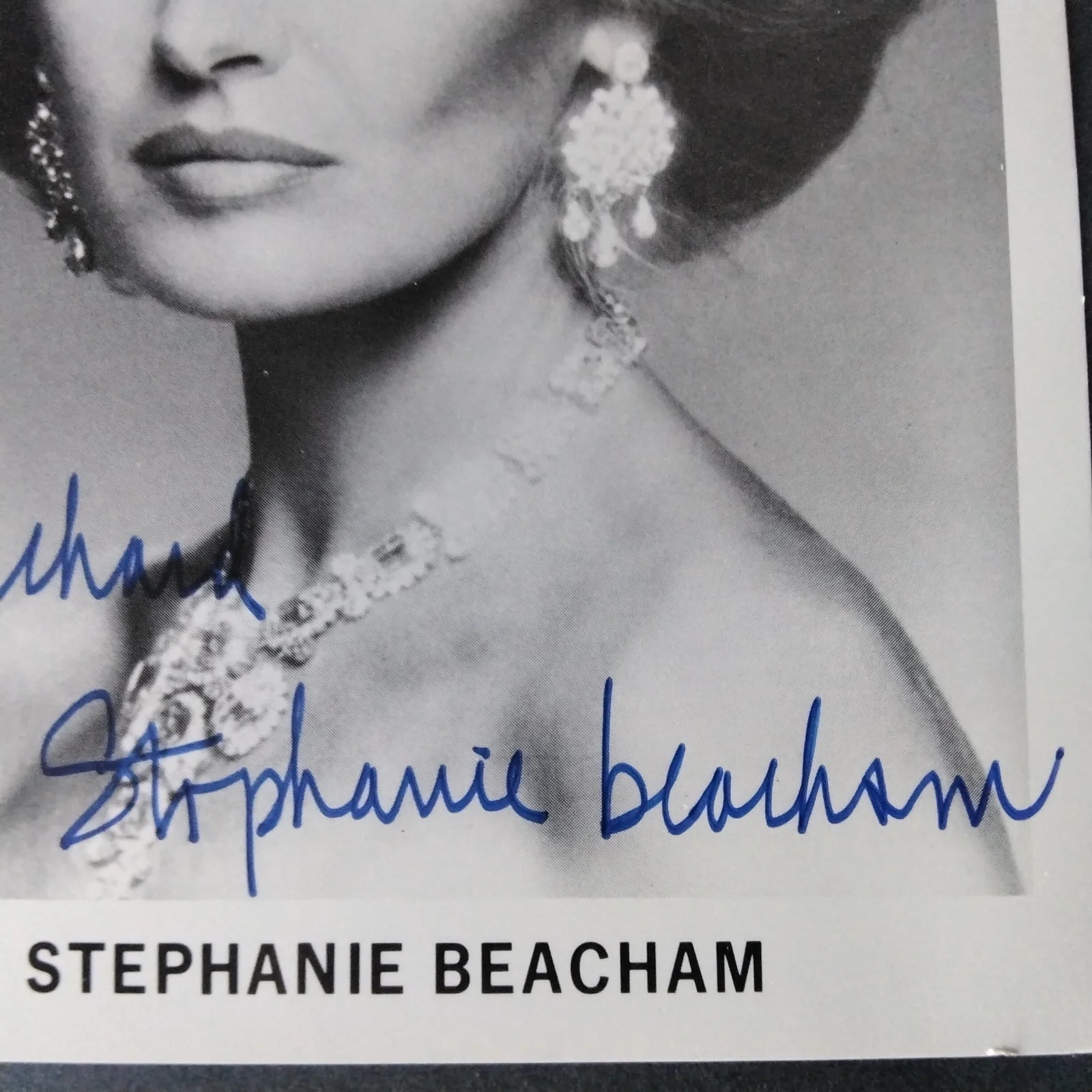 Stephanie Beacham SIGNED 5x7 Photo Movie TV Actress Dynasty The Colbys Dracula, изображение 5