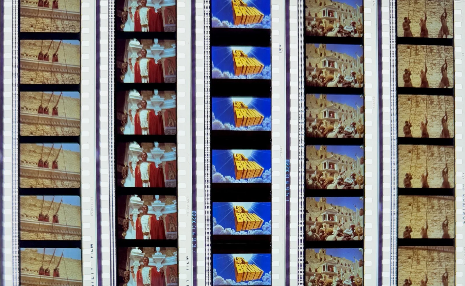 Monty Python's Life Of Brian 1979 Very Rare Unmounted Genuine 35mm Film Cells, изображение 4