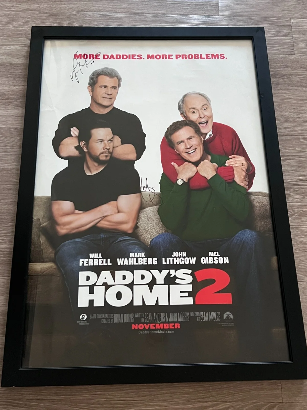 Mel Gibsion, Mark Wahlberg — Daddy's Home 2 Original Poster Signed by Mel Gibson & Mark Wahlberg Framed, изображение 2