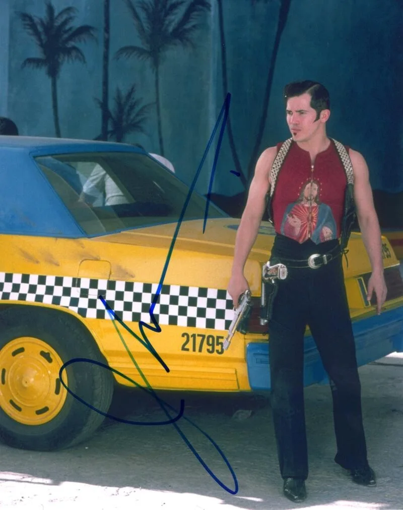 John Leguizamo — John Leguizamo Signed Autograph 8x10 Photo - Tybalt in Romeo + Juliet