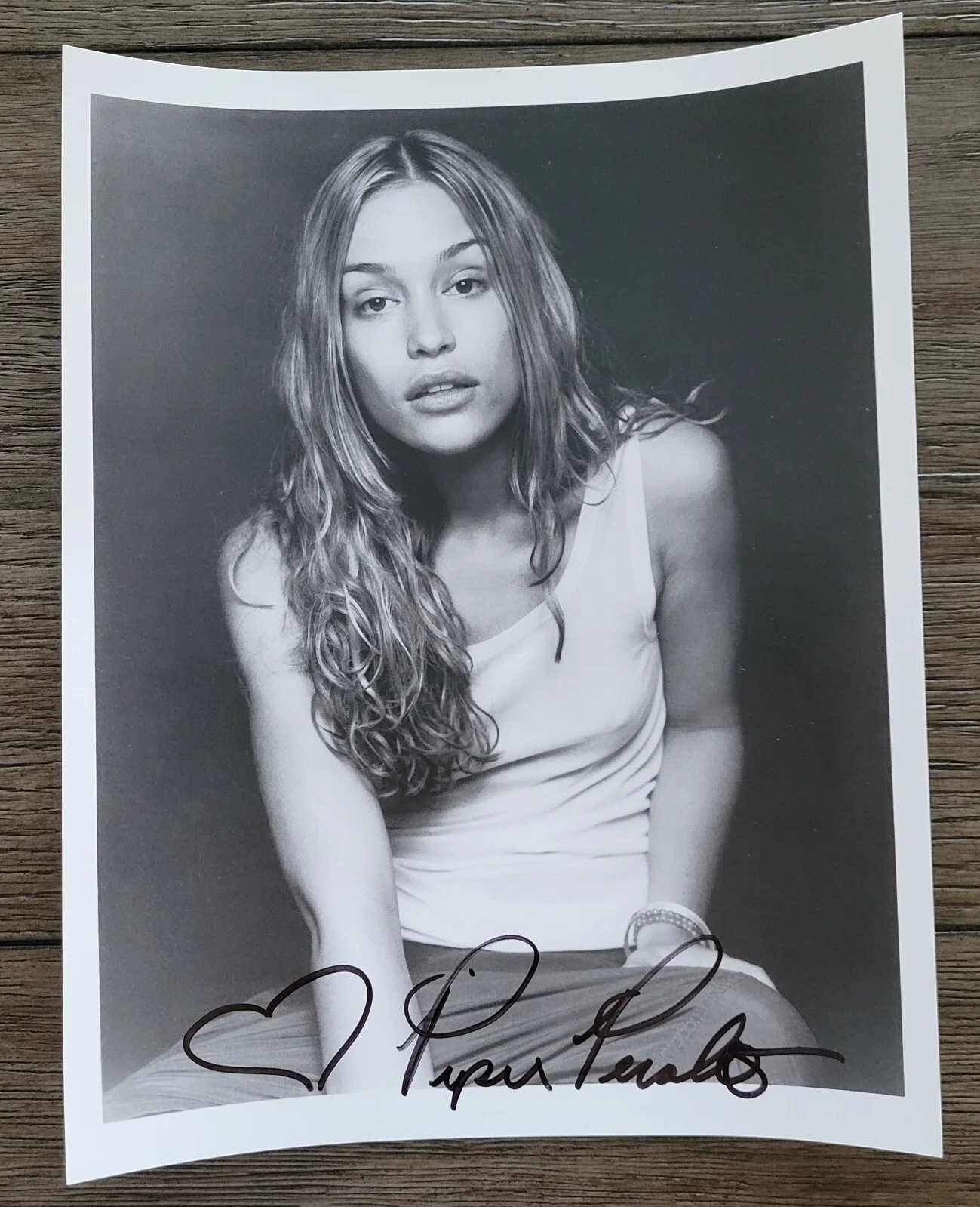 Piper Perabo — PIPER PERABO Signed 8x10 Photo Coyote Ugly Autographed Photo