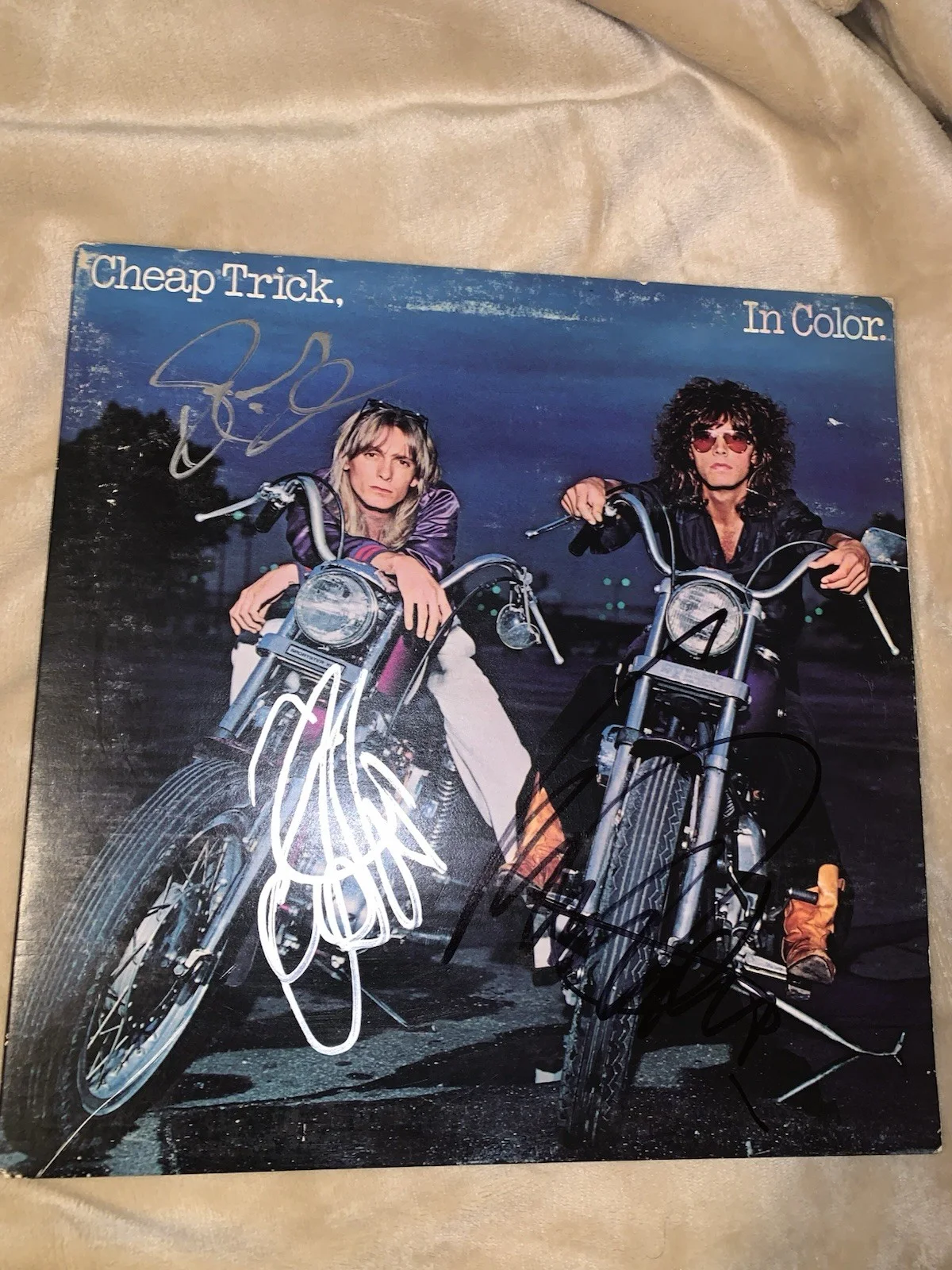 CHEAP TRICK FULL BAND SIGNED VINYL RECORD AUTOGRAPHED ROBIN ZANDER NIELSEN COA, изображение 2