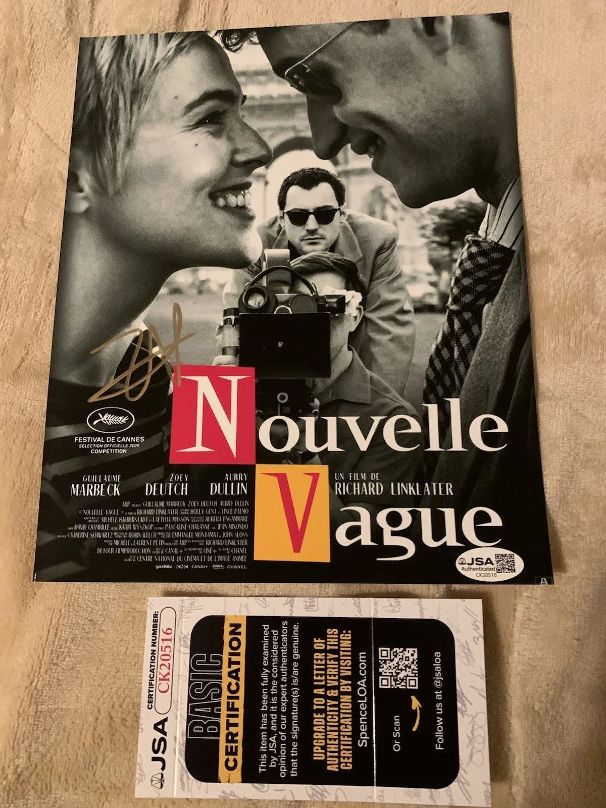 Zoey Deutch — Zoey Deutch Signed Autographed 8x10 Photo JSA COA! Nouvelle Vague, image 2