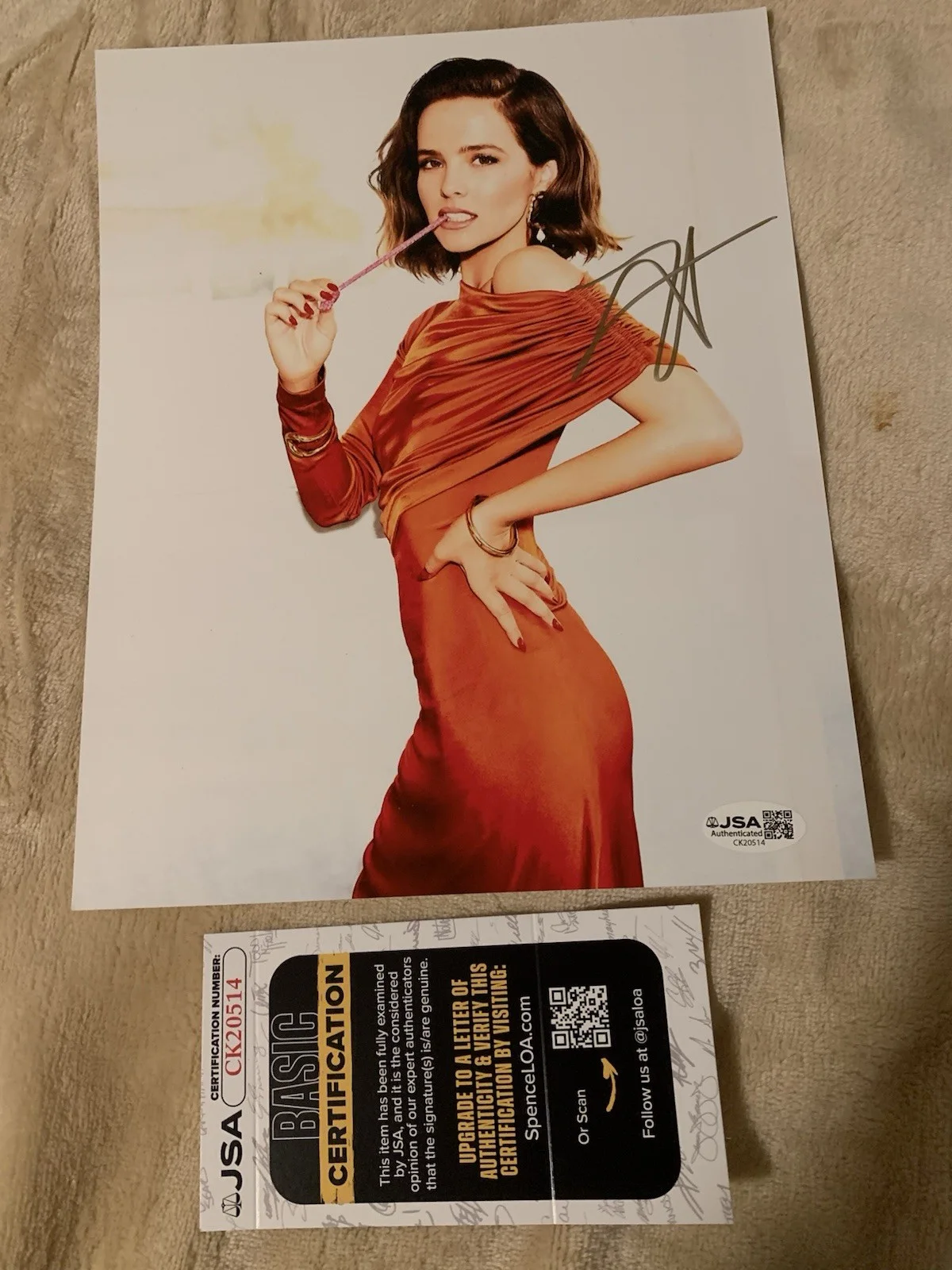 Zoey Deutch — Zoey Deutch Signed Autographed 8x10 Photo JSA COA!, image 2