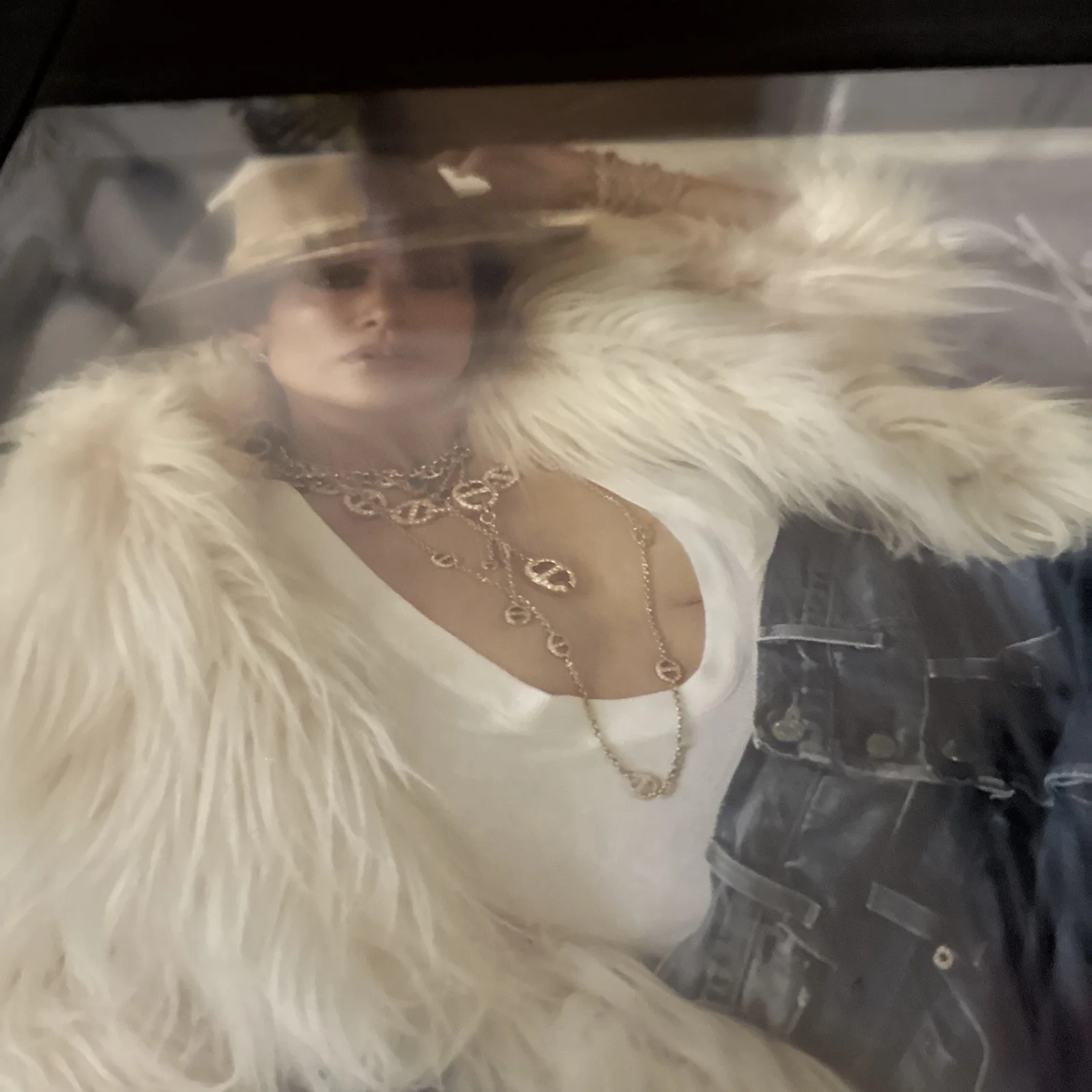Jennifer Lopez (This Is Me Now) 11x11 Rare Autograph Photo Beckett Cert BN28258, изображение 2