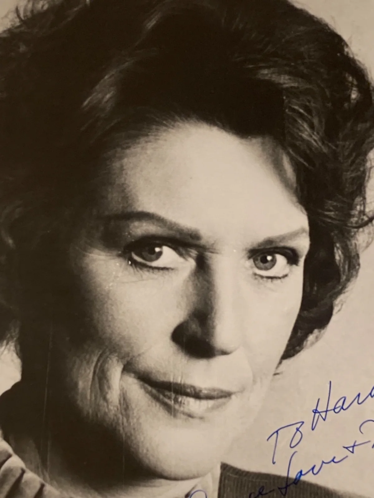 Hand SIGNED Majel Barrett Vintage 8x10 Photo - Star Trek Nurse Chapel, Lwaxana, изображение 3