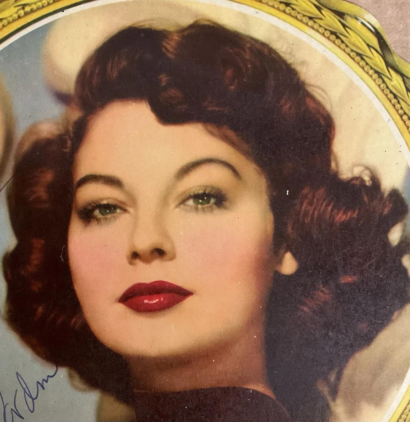 AVA GARDNER AUTOGRAPHED PHOTO - 8” Cameo Style Photo; Color; No CoA, image 3