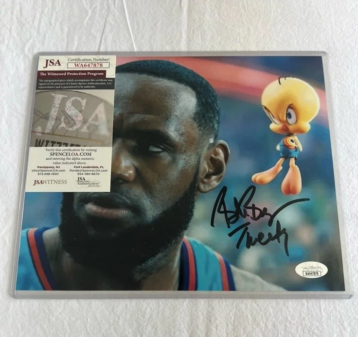 Bob Bergen — Bob Bergen 'Tweety' Space Jam 2 Signed Autographed 8x10 Photo JSA COA, изображение 5