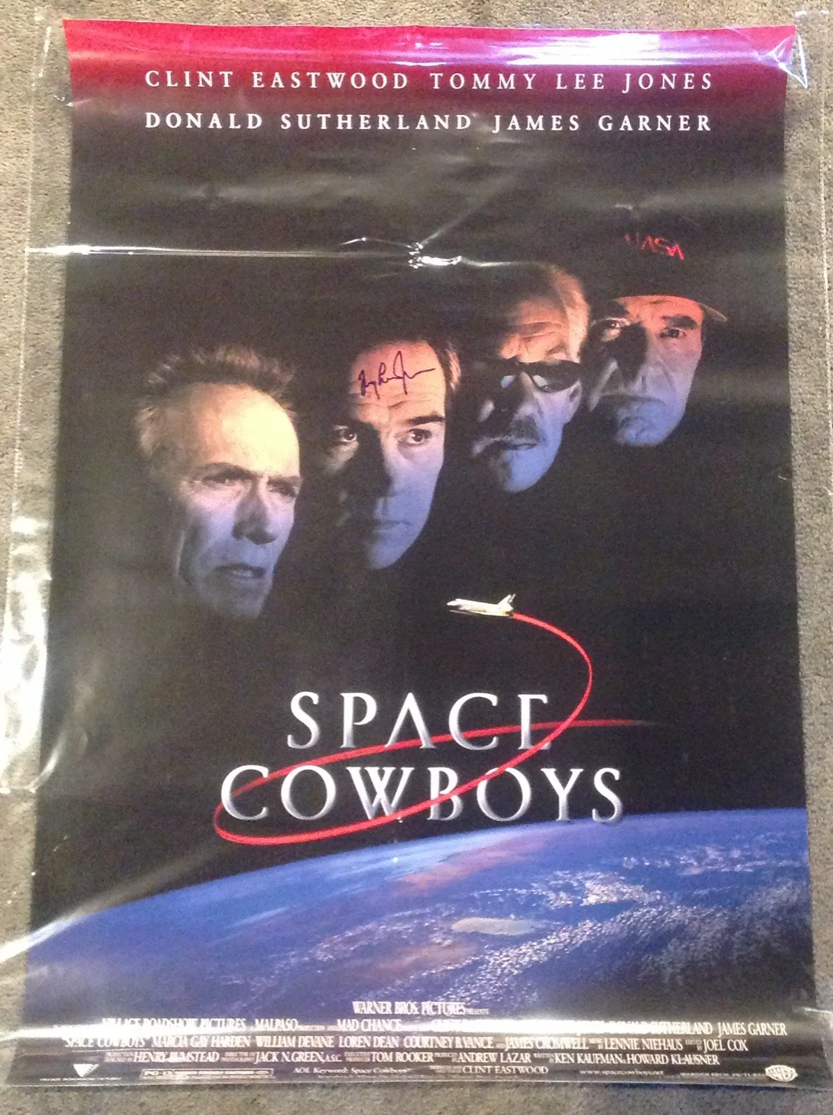 Tommy Lee Jones — SIGNED Tommy Lee Jones Original Space Cowboys Poster 27x40 Autographed