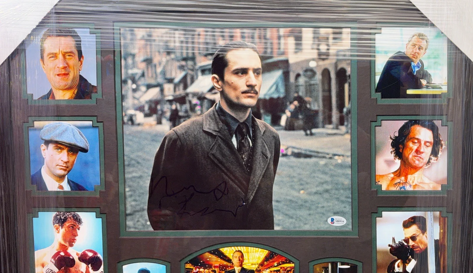 Robert De Niro — Robert De Niro Goodfellas Godfather￼Signed Custom Framed Display Beckett, image 3