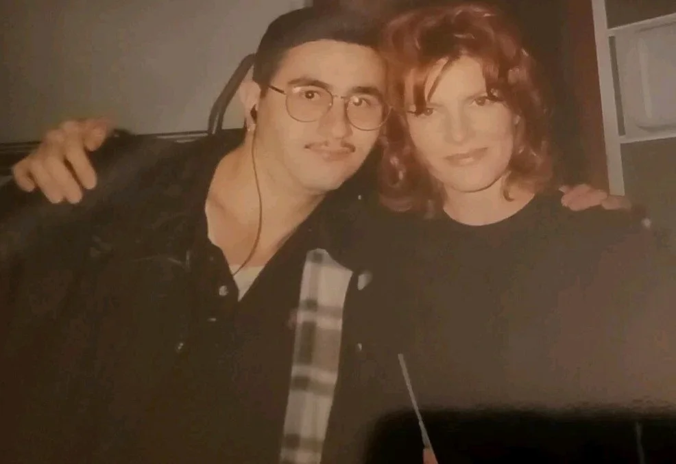 Rene Russo — RENE RUSSO - MAJOR LEAGUE - LETHAL WEAPON - GET SHORTY- SIGNED 3x5 Index W/PROOF, image 3