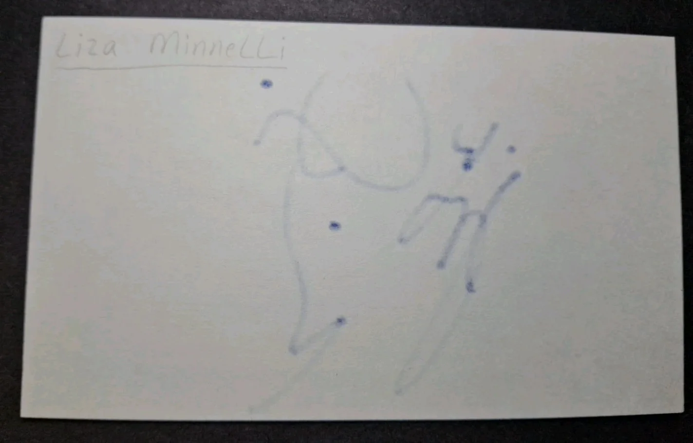 LIZA MINNELLI — LIZA MINNELLI - CABARET ( 1972 ) - SINGER SIGNED 3x5 Index Card - W/PROOF, изображение 2
