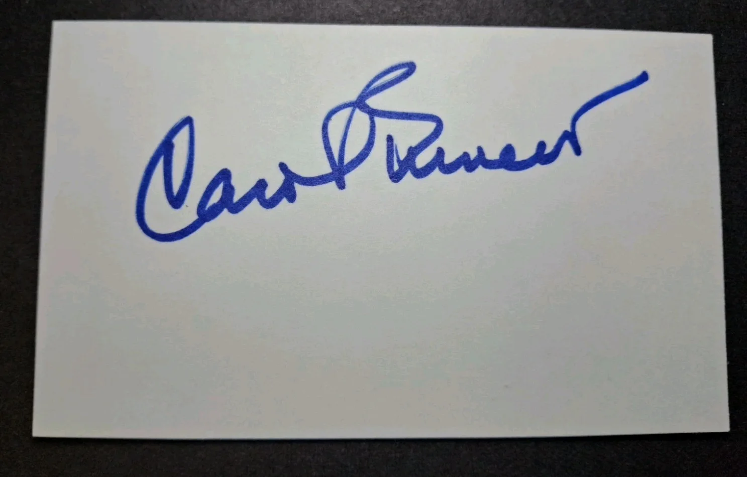 Carol Burnett — CAROL BURNETT - SIGNED 3x5 Index Card " THE CAROL BURNETT SHOW " - W/PROOF, image 4