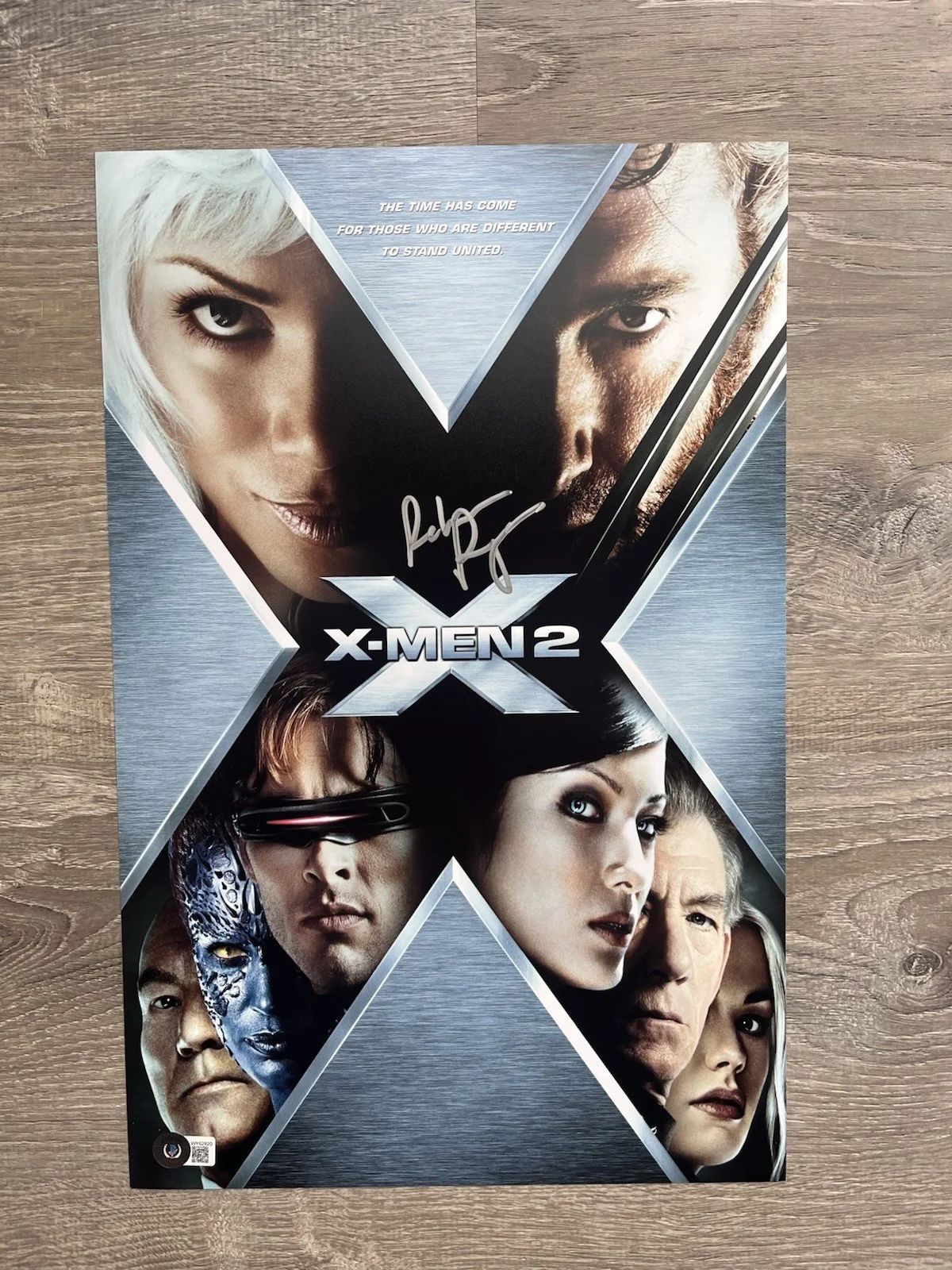 Rebecca Romijn — Rebecca Romijn Signed X2 11x17 Photo Beckett COA X-Men Mystique Autograph Marvel, изображение 2