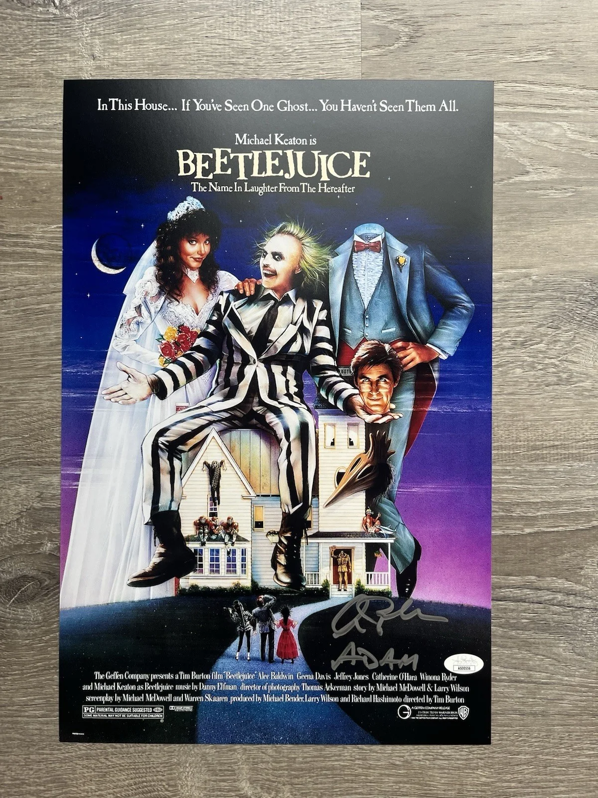 Alec Baldwin — Alec Baldwin Signed Inscribed Beetlejuice 11x17 Photo JSA COA Adam Maitland, изображение 2