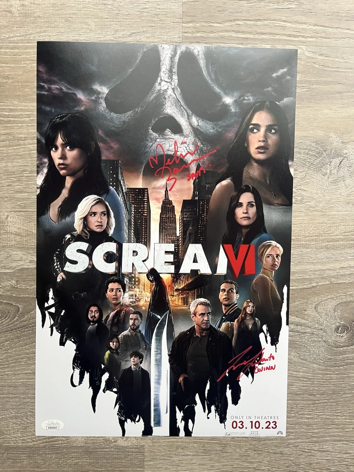 Melissa Barrera — Melissa Barrera Liana Liberato Dual Signed Scream 11x17 Photo JSA COA Ghostface, image 2