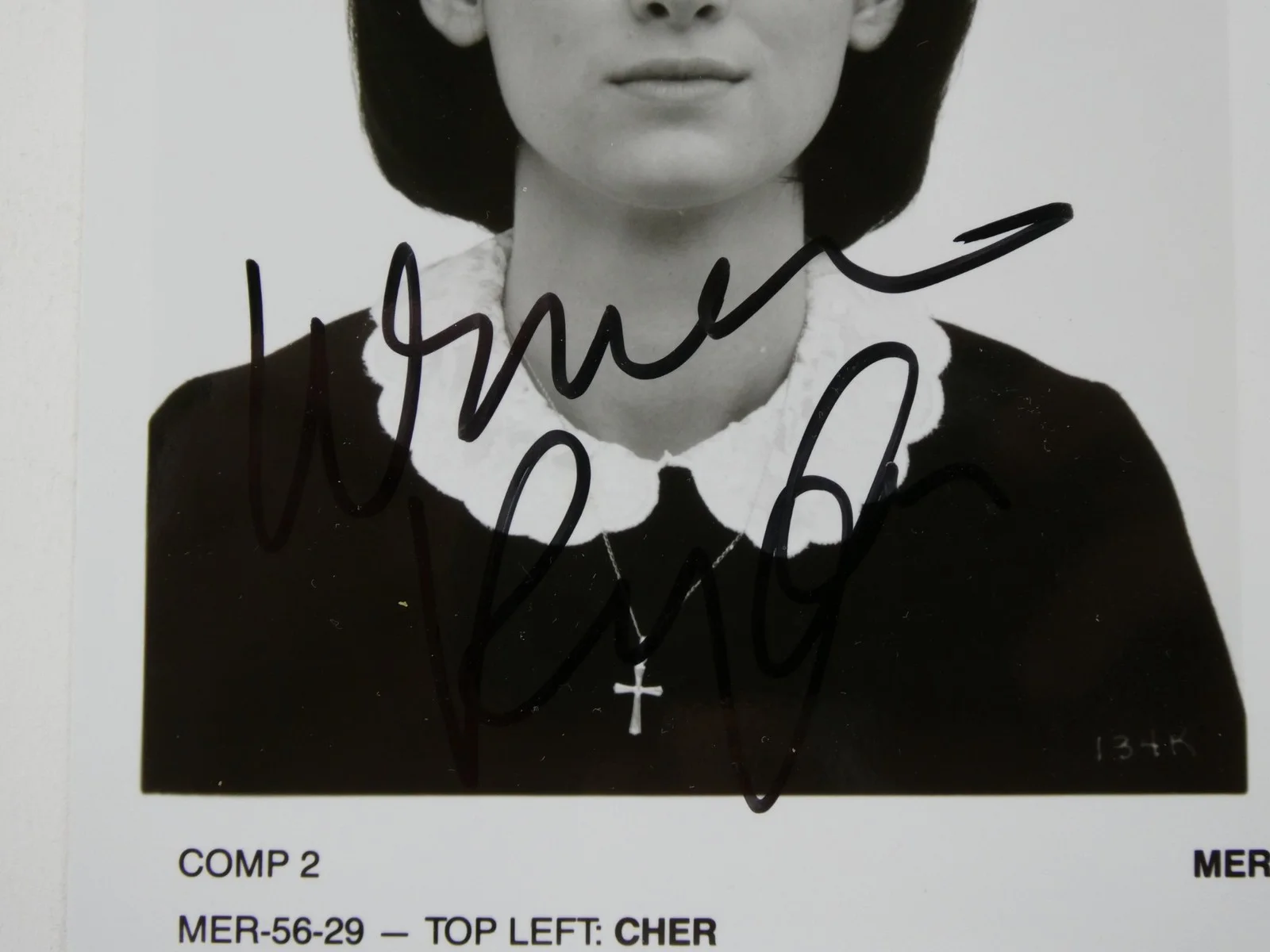 Cher — Winona Ryder Cher Christina Ricci Signed 8x10 Photo Autographed Mermaids JSA LOA, изображение 4