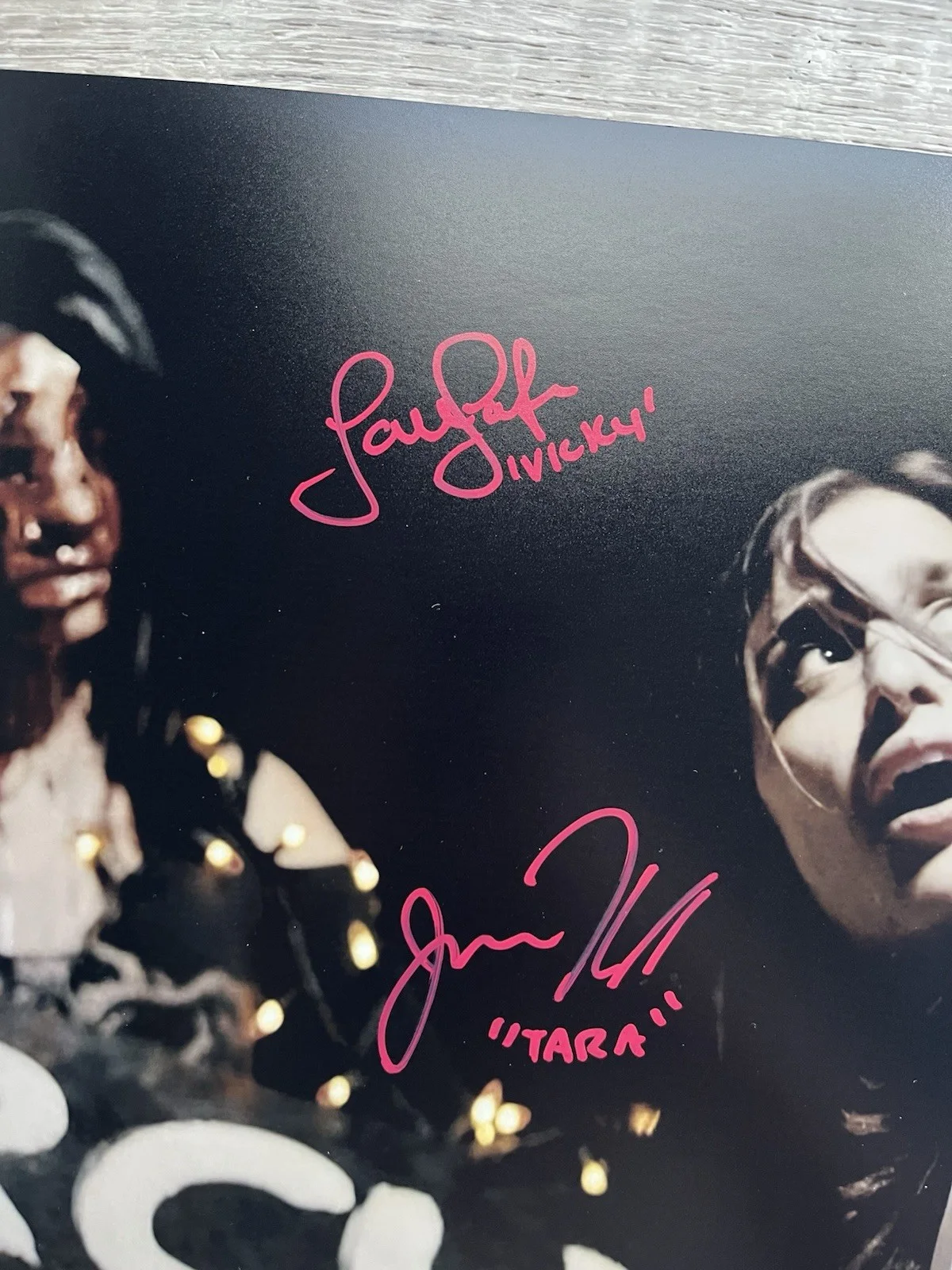 Samantha Scaffidi — Samantha Scaffidi Jenna Kanell Signed Terrifier 11x14 Photo JSA Art The Clown, image 5