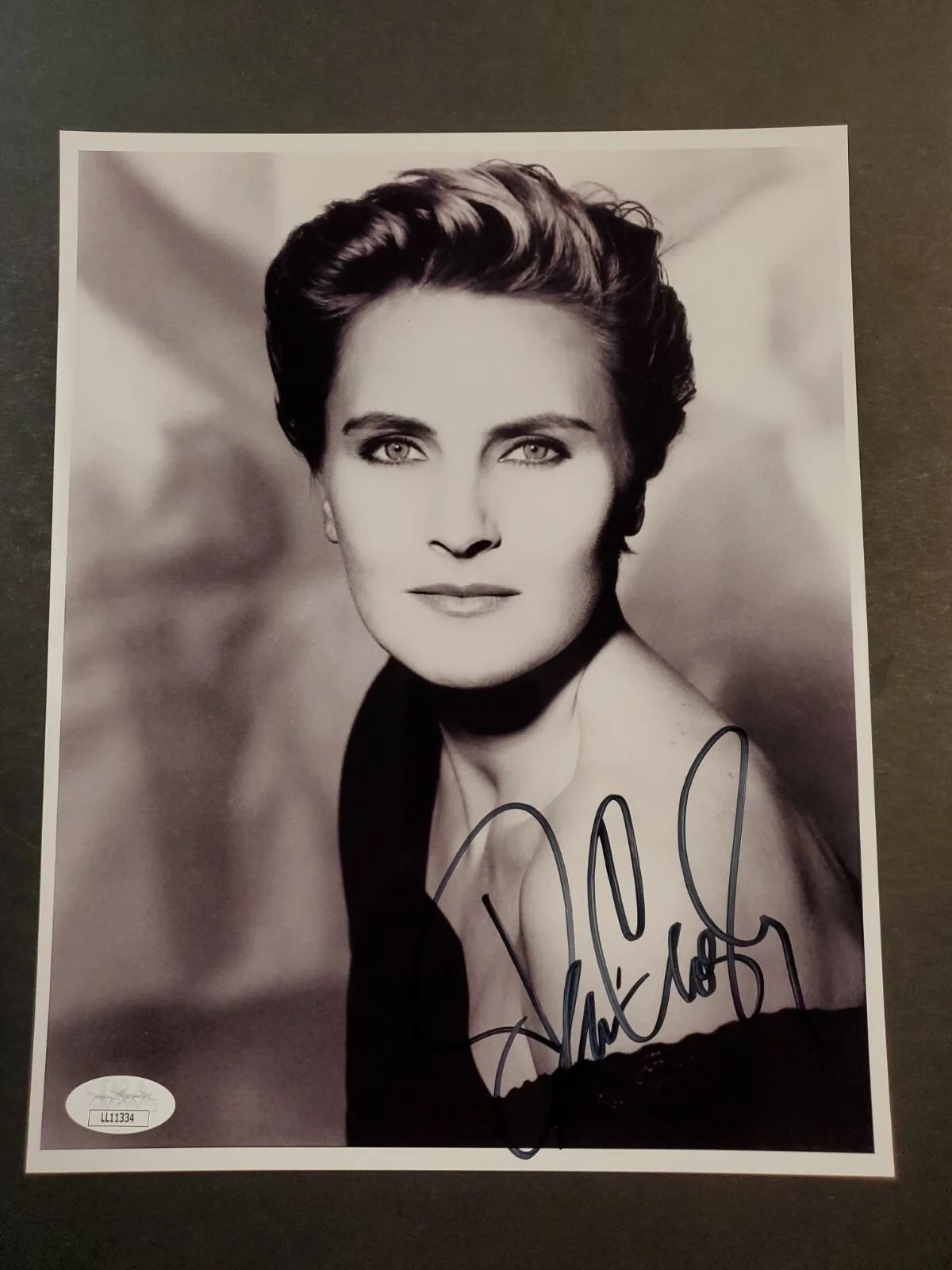 Denise Crosby — Denise Crosby Star Trek The Next Generation signed 8x10 Photo JSA COA AUTOGRAPH
