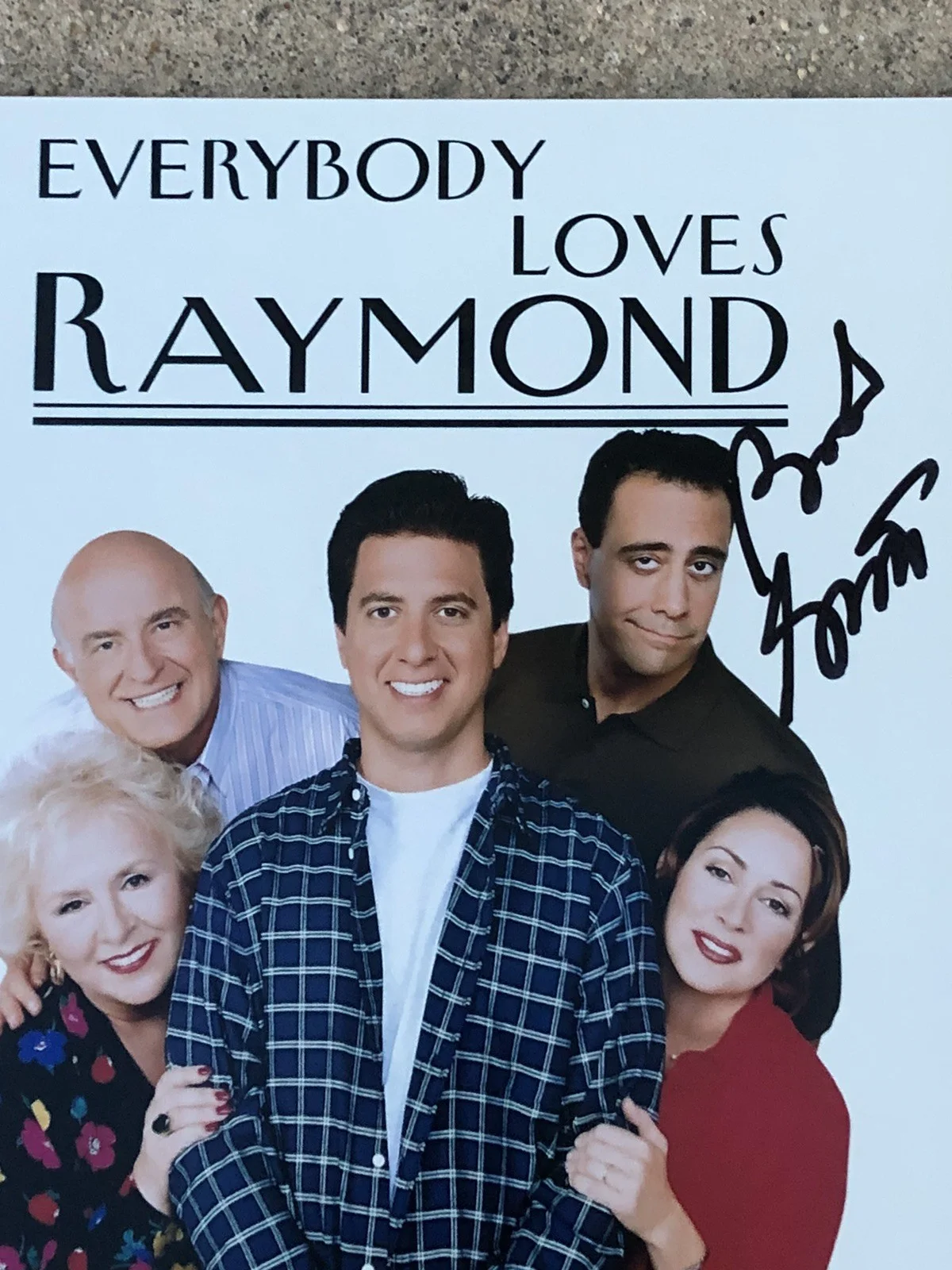 Brad Garrett — BRAD GARRETT SIGNED 8X10 ACTOR EVERYBODY LOVES RAYMOND CAST ROBERT BARONE JSA, изображение 2